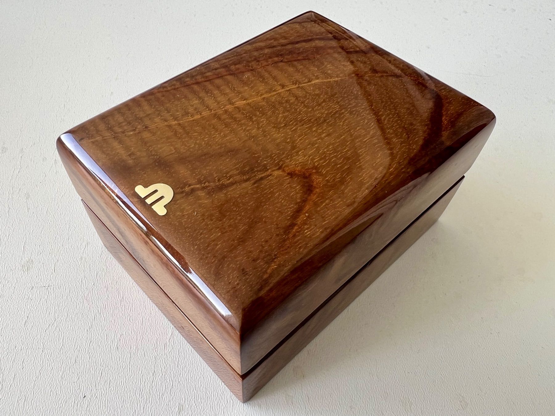 Maurice Lacroix Orologi: MAURICE LACROIX Série Limitée Precious wood box + outerbox – Usato da Mont-sur-Lausanne venduto da vmi_ym5l 4