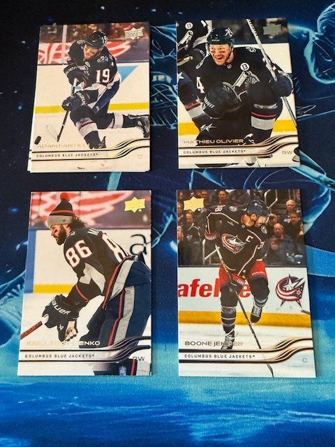 NHL Carte collezionabili: NHL/Upper Deck Serie2/2025-2026/Base/Columbus Blue Jackets – Nuovo (secondo la descrizione) da Jegenstorf venduto da Hcm