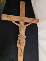 Kruzifix Holz geschnitzt mit Korpus gebraucht gross