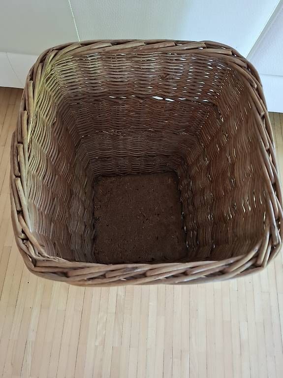 Altro per la casa: Rattan Korb gross – Usato da Männedorf venduto da Einhornmama 2