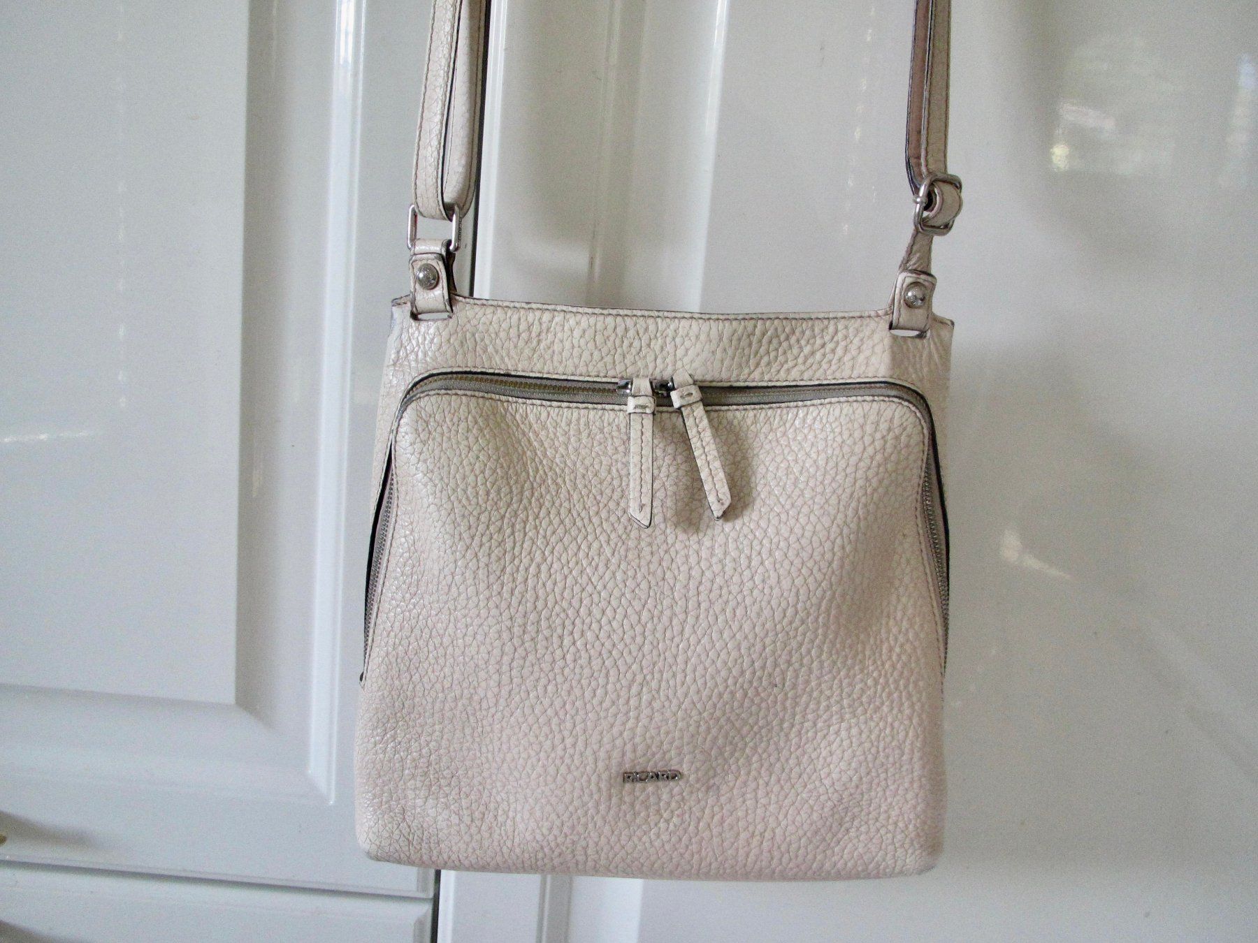 Picard Taschen für Damen: SAC EN BANDOULIERE PICARD – Gebraucht aus Murten von Selliot