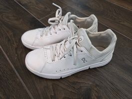 Schuhe On The Roger Advantage, Gr. 40, weiss