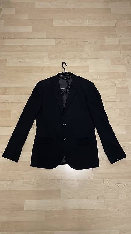 H&M Costumes: Blazer Schwarz S/M – D'occasion à Ostermundigen par Flavio.2