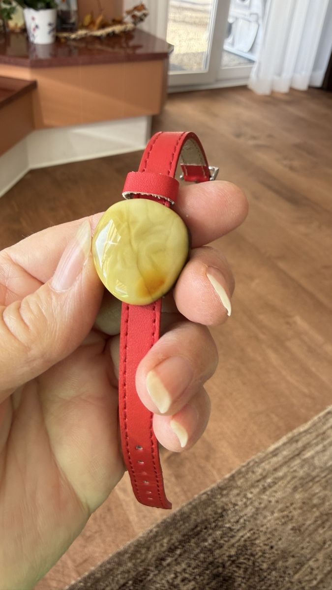 Bracciali & Braccialetti: Bernstein-Armband auf Lederband – Nuovo e nell'imballaggio originale da Ebikon venduto da elischka 8