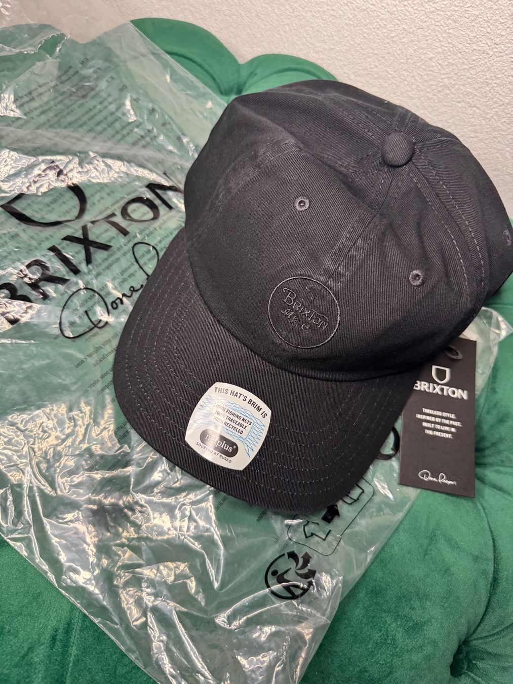 Altro in  Abbigliamento & Accessori: Brixton Cap, Schwarz, Neu! – Nuovo e nell'imballaggio originale da Emmen venduto da t_a_n88x 1