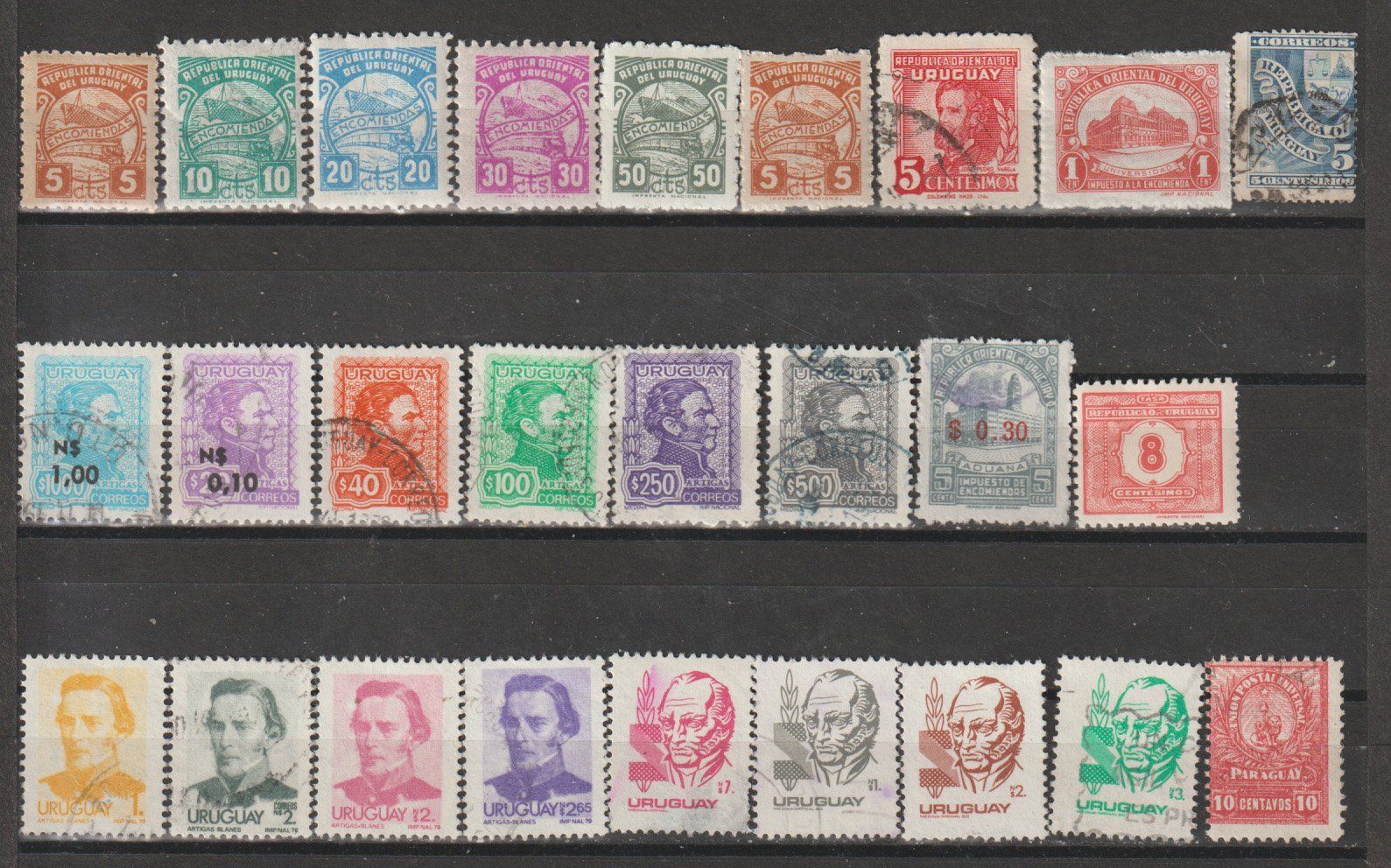 Tous les timbres: Uruguay lots variés, plusieurs époques – D'occasion à Crans-Montana par kira56 2