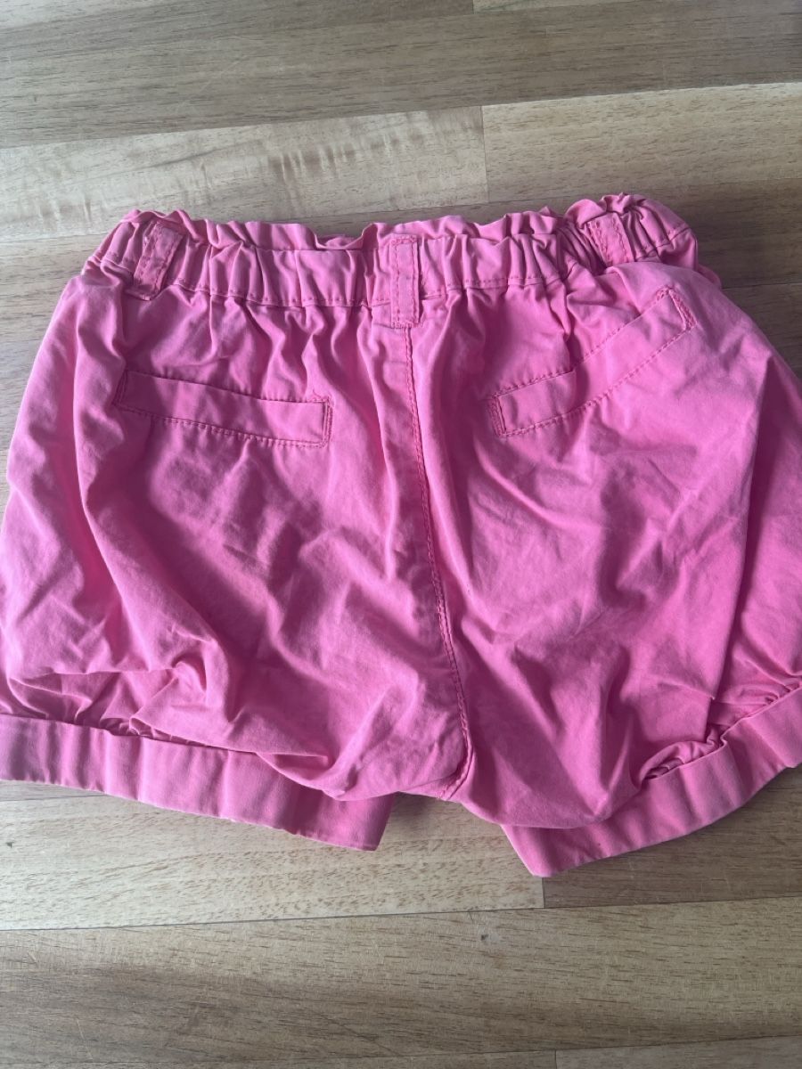 C&A Pantaloni: Sommerliche Shorts, Grösse 86 – Usato da Basel venduto da HugChristine 2