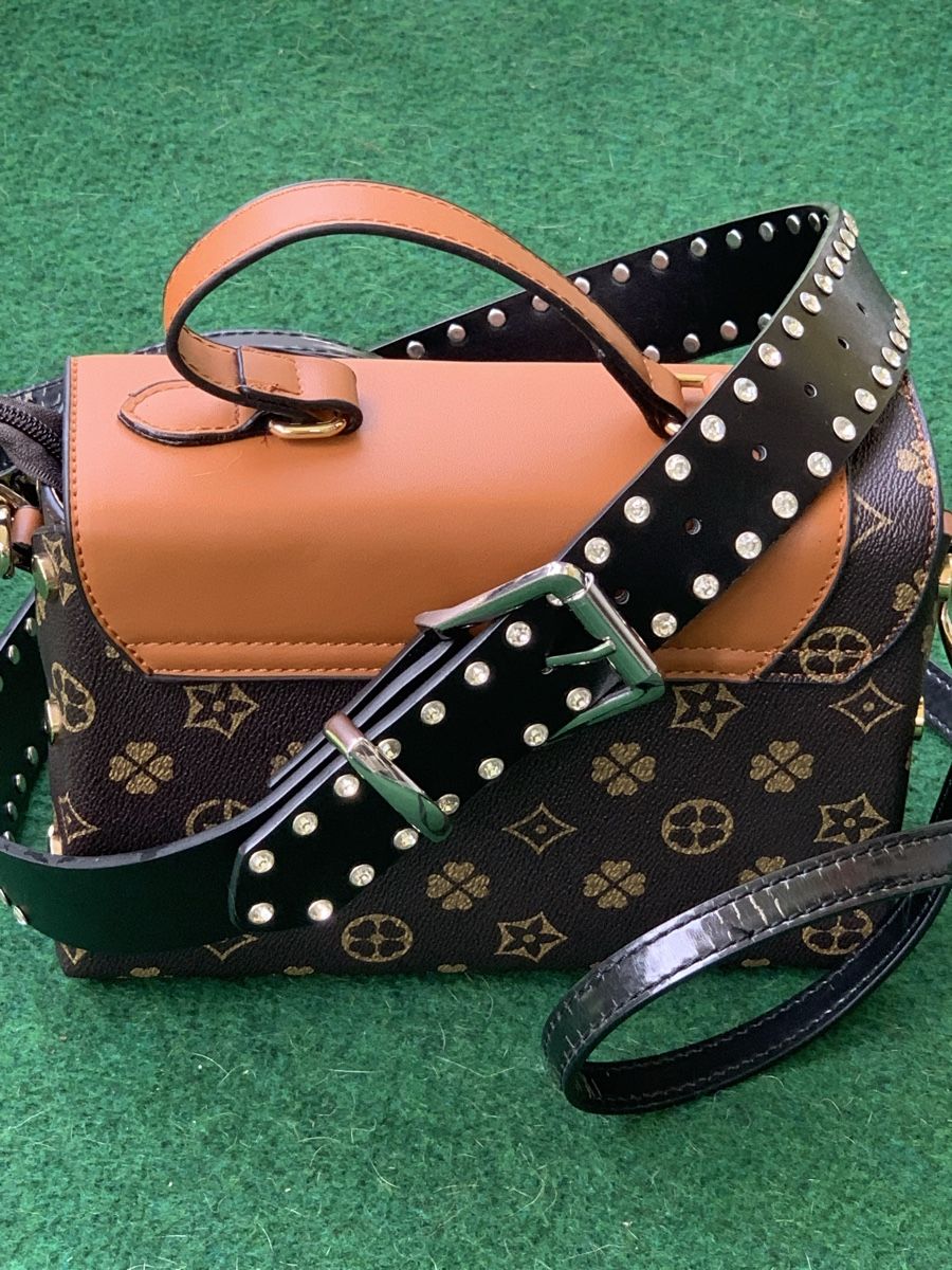 Borse da donna: HANDTASCHE & GÜRTEL  – Usato da Wangen b. Olten venduto da Finolino28 1
