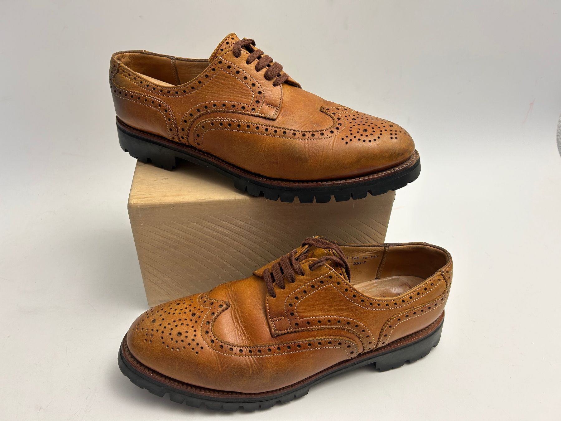 Scarpe da uomo: Herrenschuh, echte Budapester Wintertauglich, Gr. 10 – Usato da Rheineck venduto da emma.gut 9