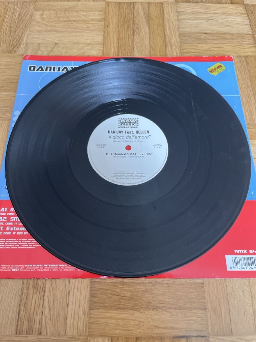 Dischi in vinile: Danijay Feat. Hellen Italodance Vinyl – Usato da Wangen b. Olten venduto da break72 3