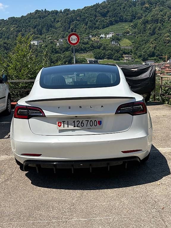 Autos: TESLA MODEL-3 Long Range – Gebraucht aus Lugano von MarcoPagani02 4