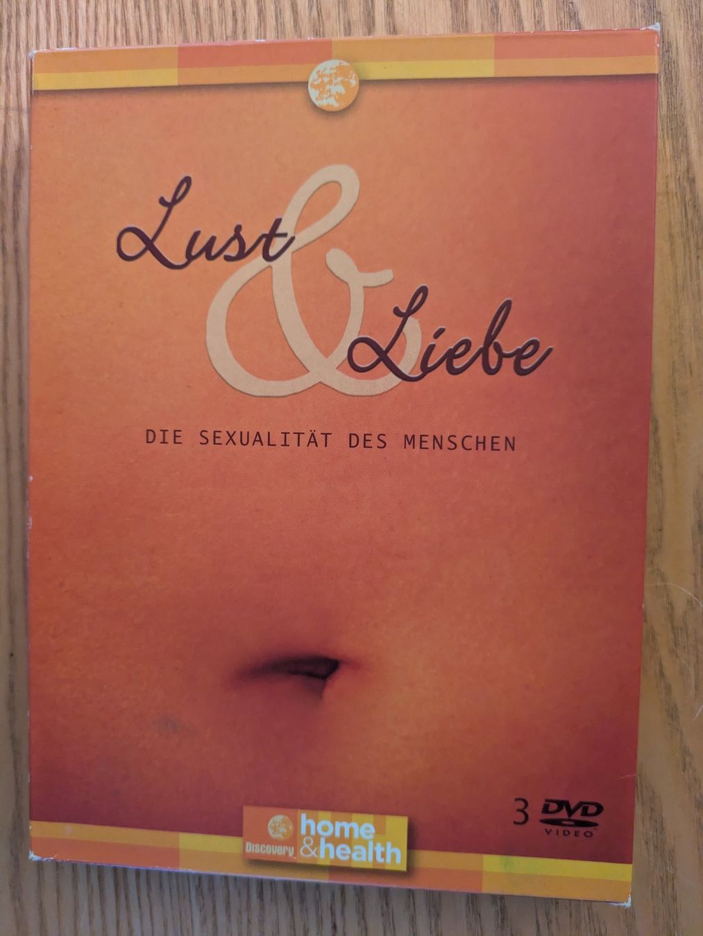 Tutti i DVDs: Lust und Liebe - Box-Set [3 DVDs] – Usato da Männedorf venduto da Pacer19