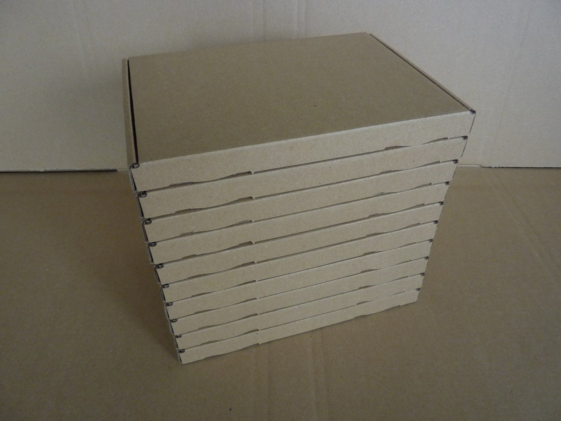 Buste & buste per spedizione: 10x Brief Karton Din A5 x 20 mm – Nuovo e nell'imballaggio originale da Lömmenschwil venduto da ritalin01 1