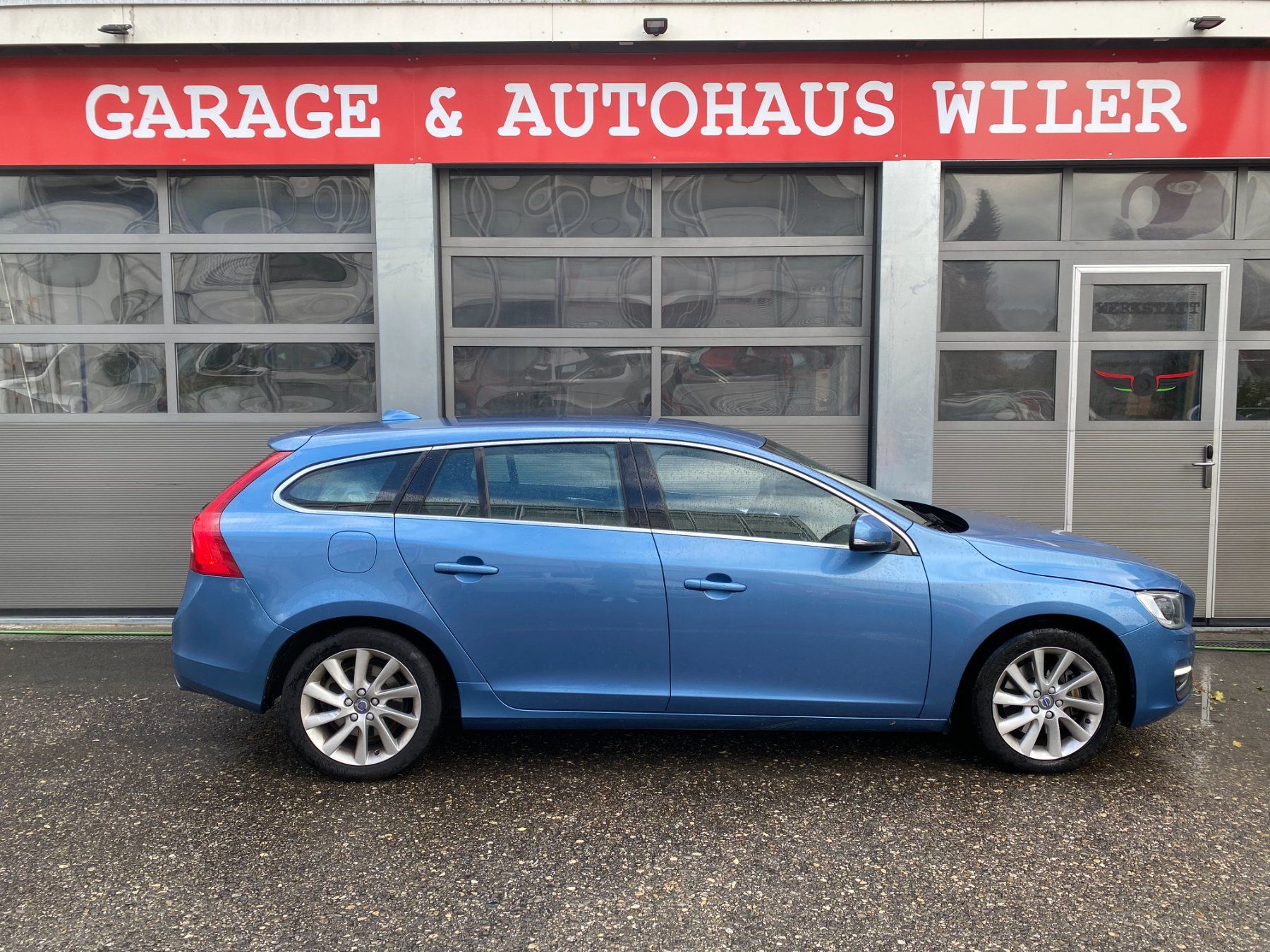 Volvo Automobili: Volvo V60 T6 Summum Geartronic – Usato da Biel/Bienne venduto da AS24 3