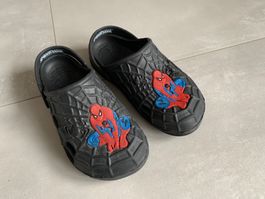 Kinderschuhe Gr. 33