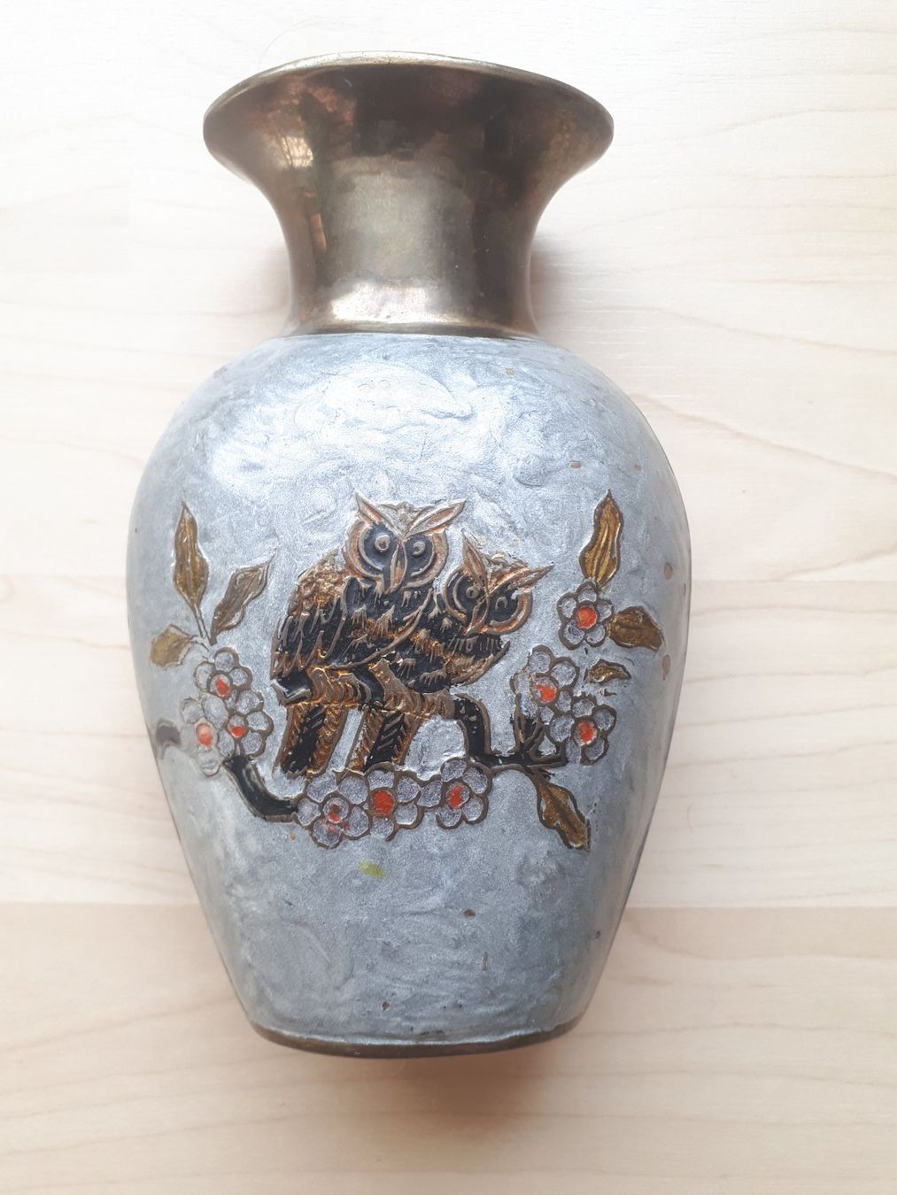 Vasen & Gefässe: Emailierte Messing Eulen-Vase – Gebraucht aus Dürnten von kuh_7mdq