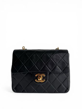 CHANEL Lambskin Mini Flap Chain Handle Bag Tasche