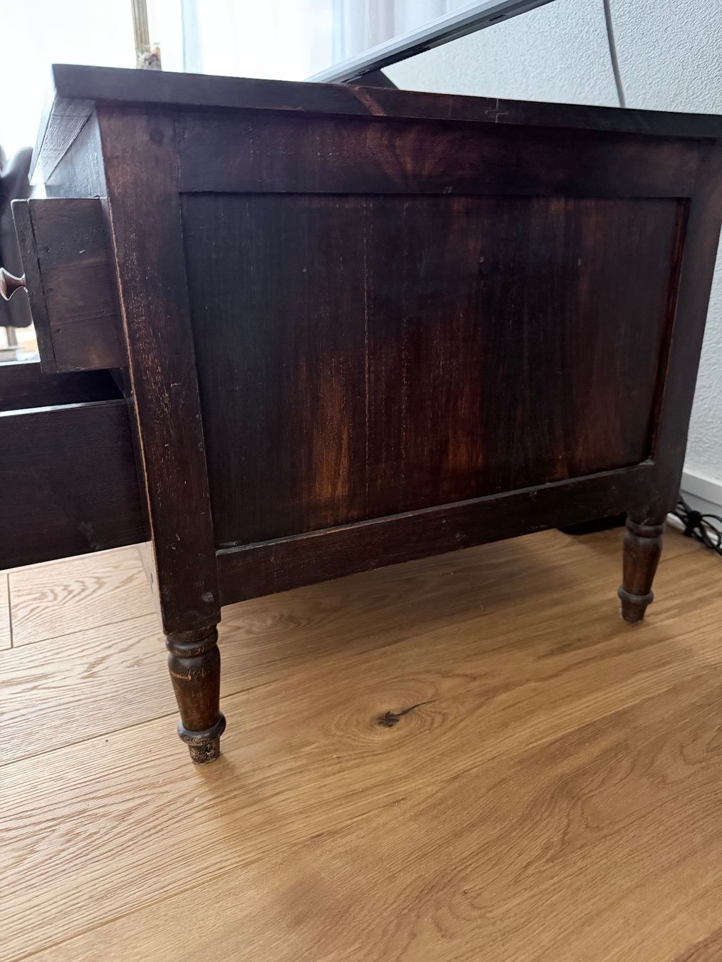 Mobili TV: TV-Möbel/Sideboard aus Holz mit Schubladen – Usato da Emmetten venduto da pattiko 3
