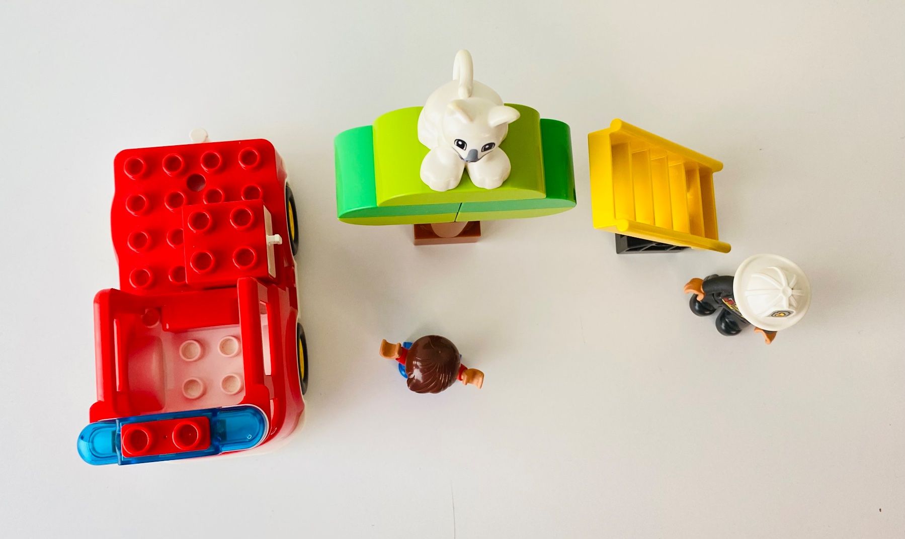 Lego Kit di costruzioni: Lego Duplo 10901 Feuerwehrauto – Usato da Mellingen venduto da Lapequenita 3