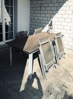 Gartentisch mit 5 Stühlen 