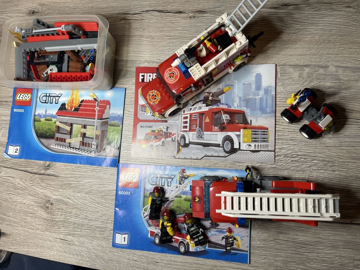 Lego Baukästen: Lego City 3 Stück – Gebraucht aus Mollis von