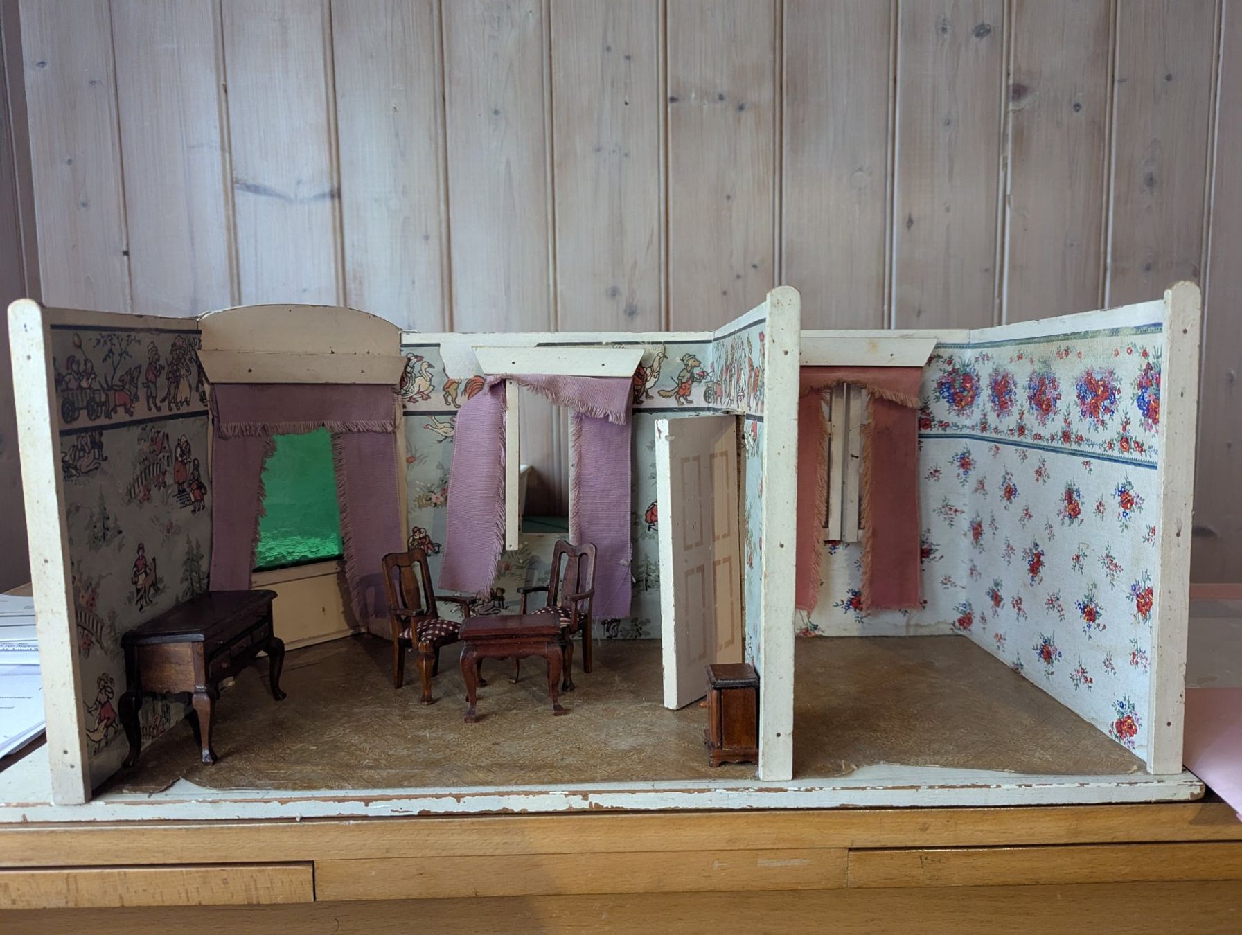 Case e mobili per bambole: Vintage Puppenhaus – Usato da Appenzell Schlatt venduto da Smile111