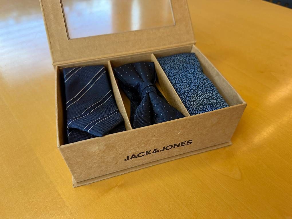 Krawatten: Jack & Jones Krawatten Geschenkset  3 Krawatten mit Box – Neu und originalverpackt aus Häggenschwil von fourtime
