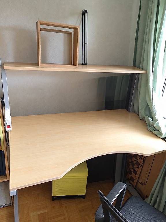 Schreibtische: Grand bureau ikea – Gebraucht aus Lutry von jehanne1906