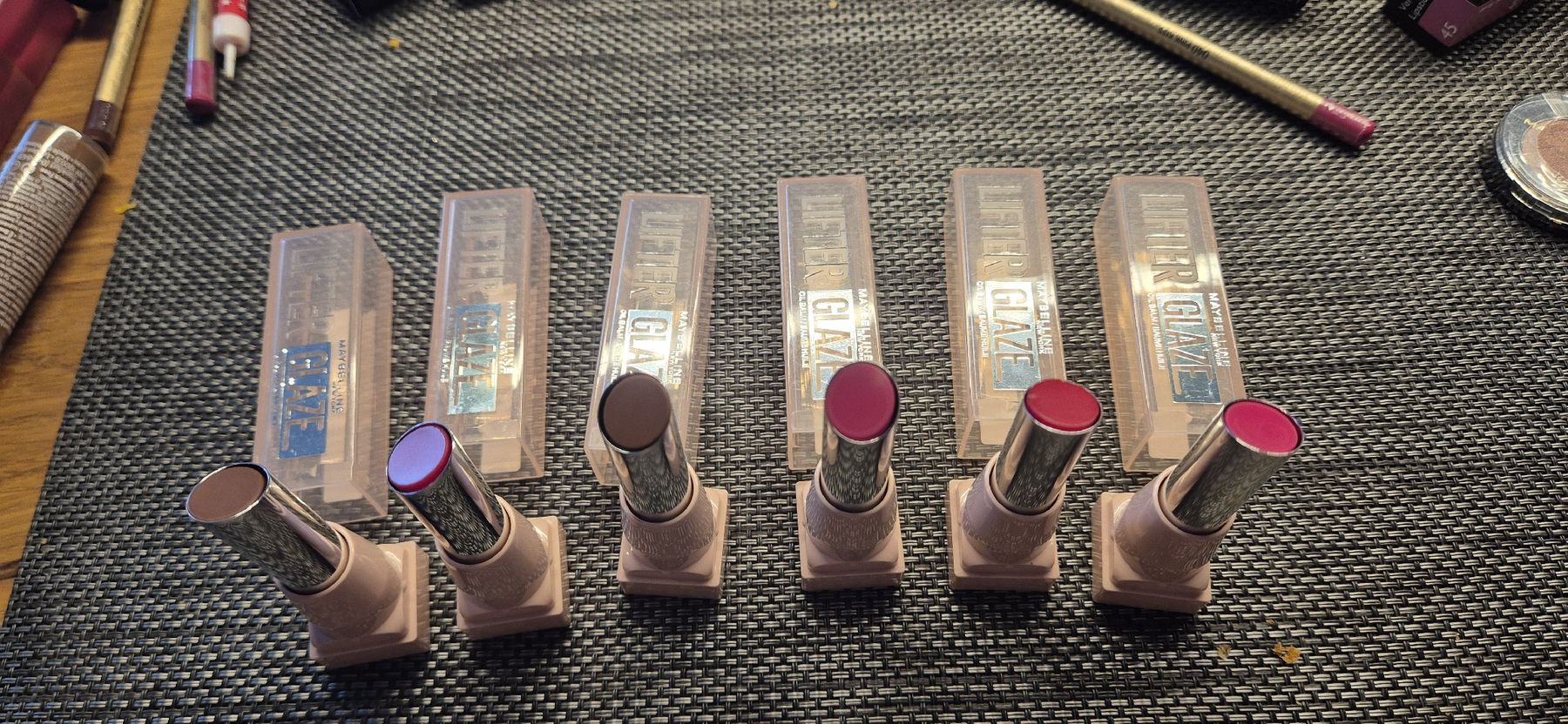 Maybelline Make-up: maybelline glaze oil balm  – Nuovo e nell'imballaggio originale da Waltenschwil venduto da jane210 1