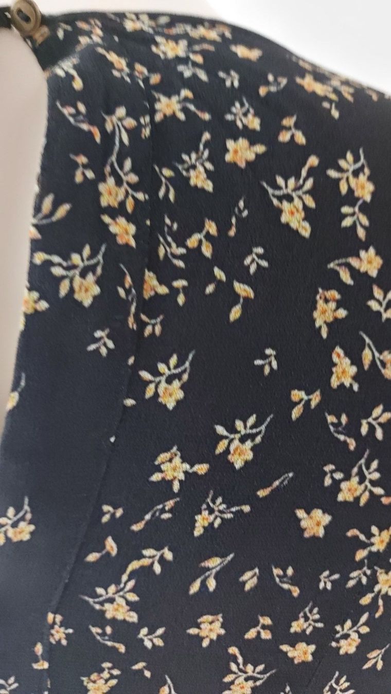 Nile Kleider: Herziges Nile Kleid,Neu,gr,XS – Neu (gemäss Beschreibung) aus Zofingen von MasterPCI 5