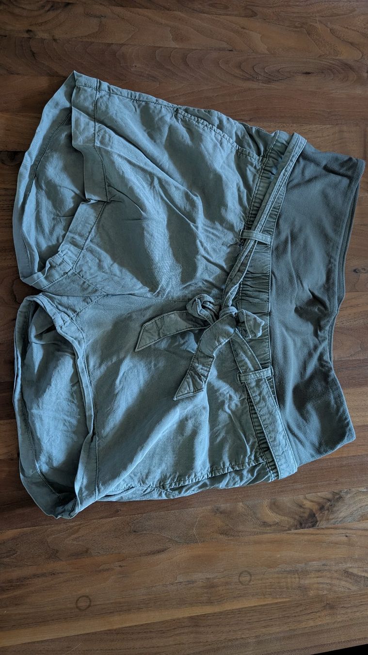 Hosen: Kurze Umstandshosen – Gebraucht aus Bern von mel_mjr5 3