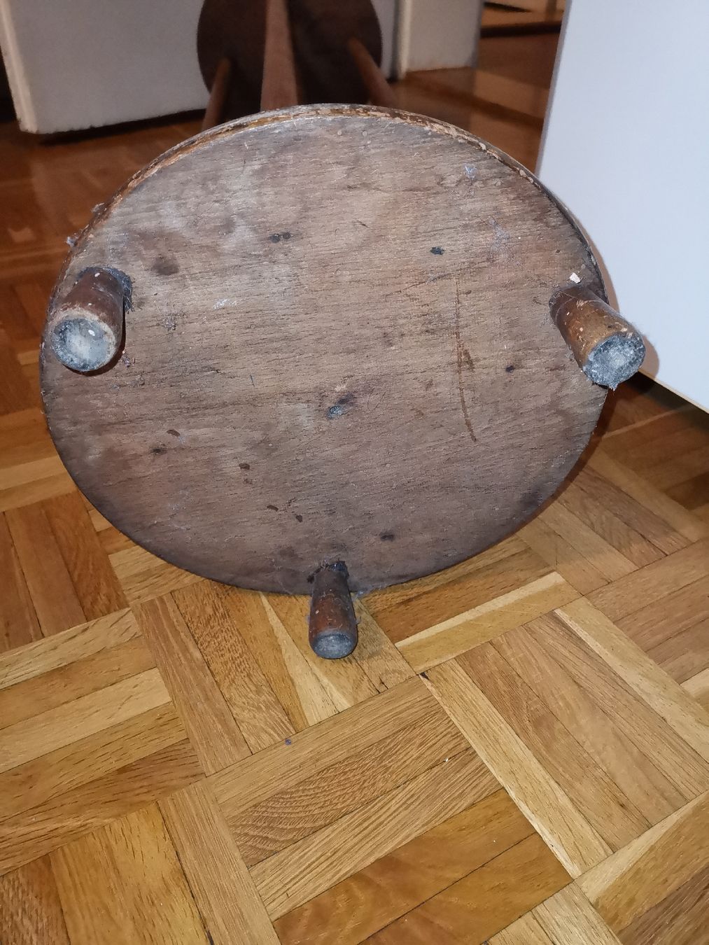 Holzartikel: HOLZ SOCKEL – Gebraucht aus basel von lupettone 4