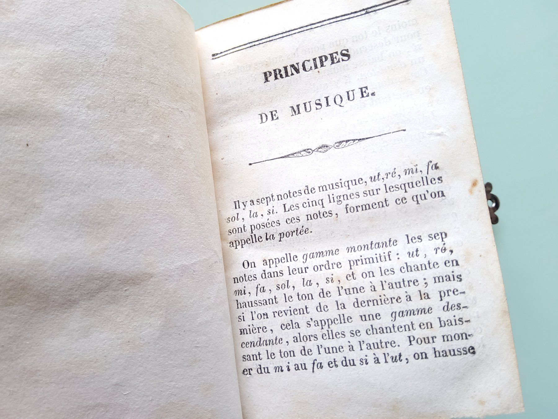 Libri: Magnifique antique livre – Usato da Malleray venduto da Broc-Mo 5