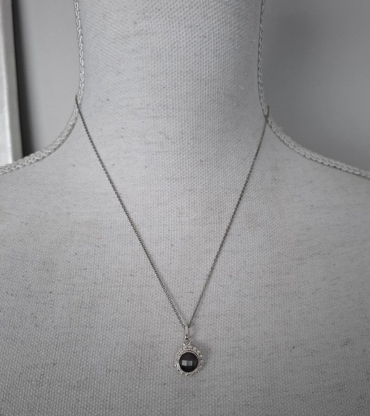 Catenine: MOONSTONE - Silberkette – Nuovo e nell'imballaggio originale da Mühlethal venduto da nicita-modeschmuck 2