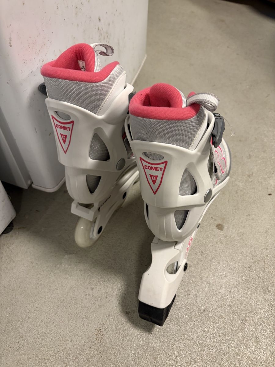 Patins à roul. & inline: Gratis Rollerblade Inlineskates Comet Grösse 32/33 – D'occasion à Winterthur par Bayon 1