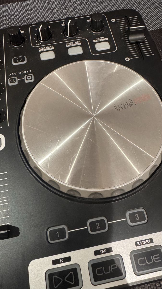 Reloop Mischpulte: Reloop Beatmix – Gebraucht aus Oberwil-Lieli von KZA5563 3