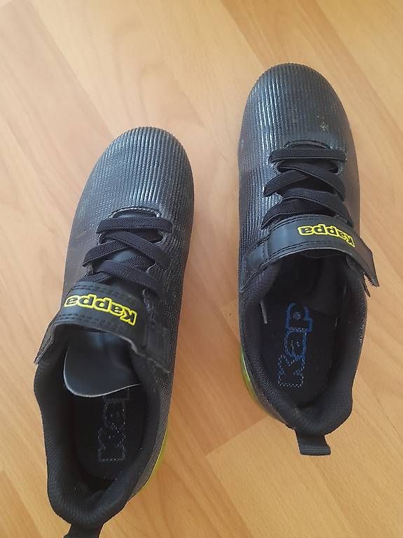 Schuhe für Jungen: Fussballschuhe Gr 36 – Gebraucht aus Olten von MaggyB01 2