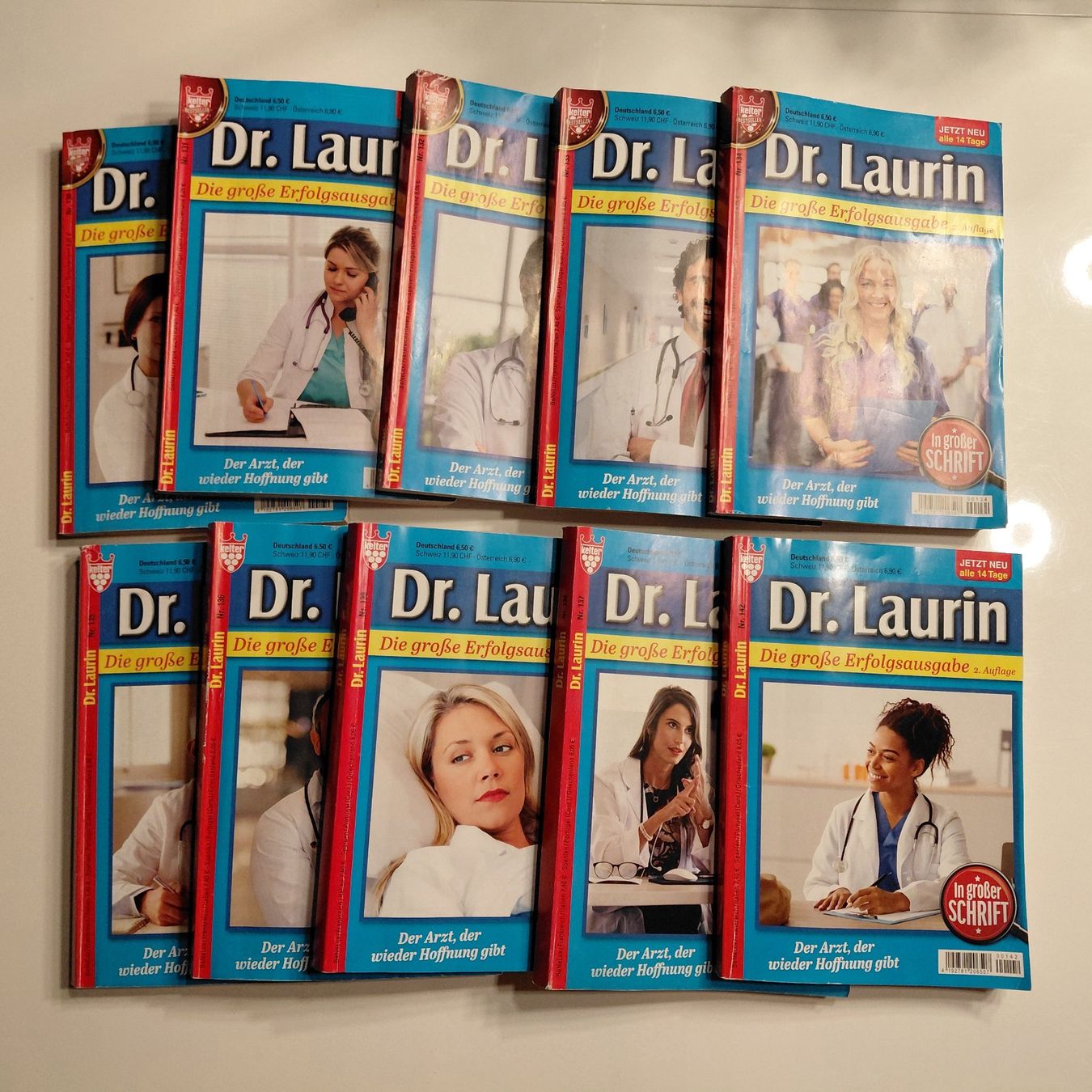 Livres: 90 Arztromane "Dr. LAURIN" in 18 Sammelbändern – D'occasion à Brüttisellen par Dusca