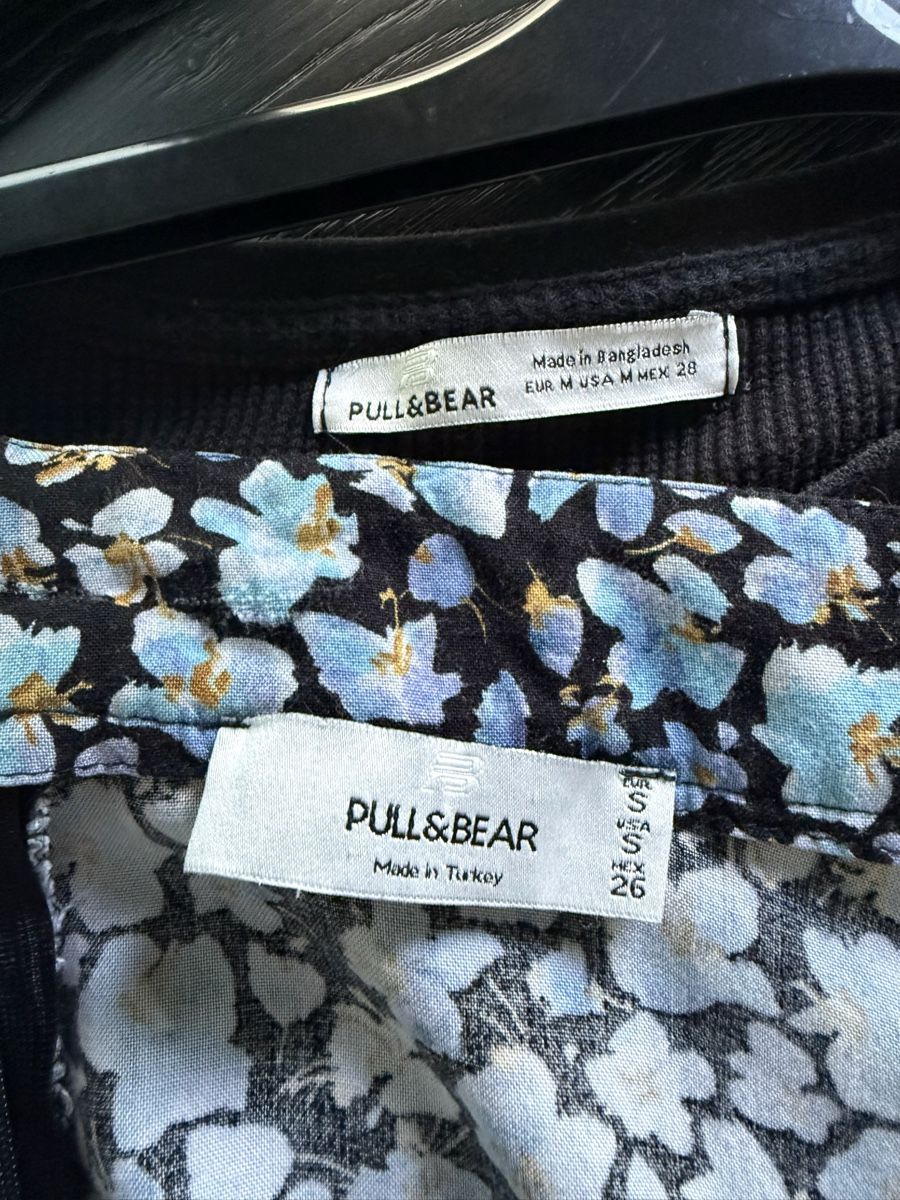 Pull&Bear Lotti di vestiti: Pull & PULL & BEAR Set: schwarzes T-Shirt + Rock (Grösse S) – Nuovo (secondo la descrizione) da Genève venduto da fat_5zzp 4