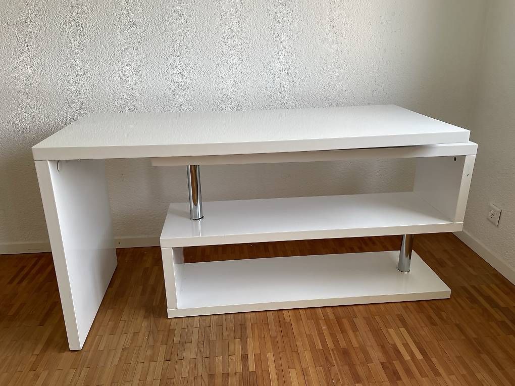 Bureaux: Bürotisch – D'occasion à Kirchberg BE par H4rk90 1