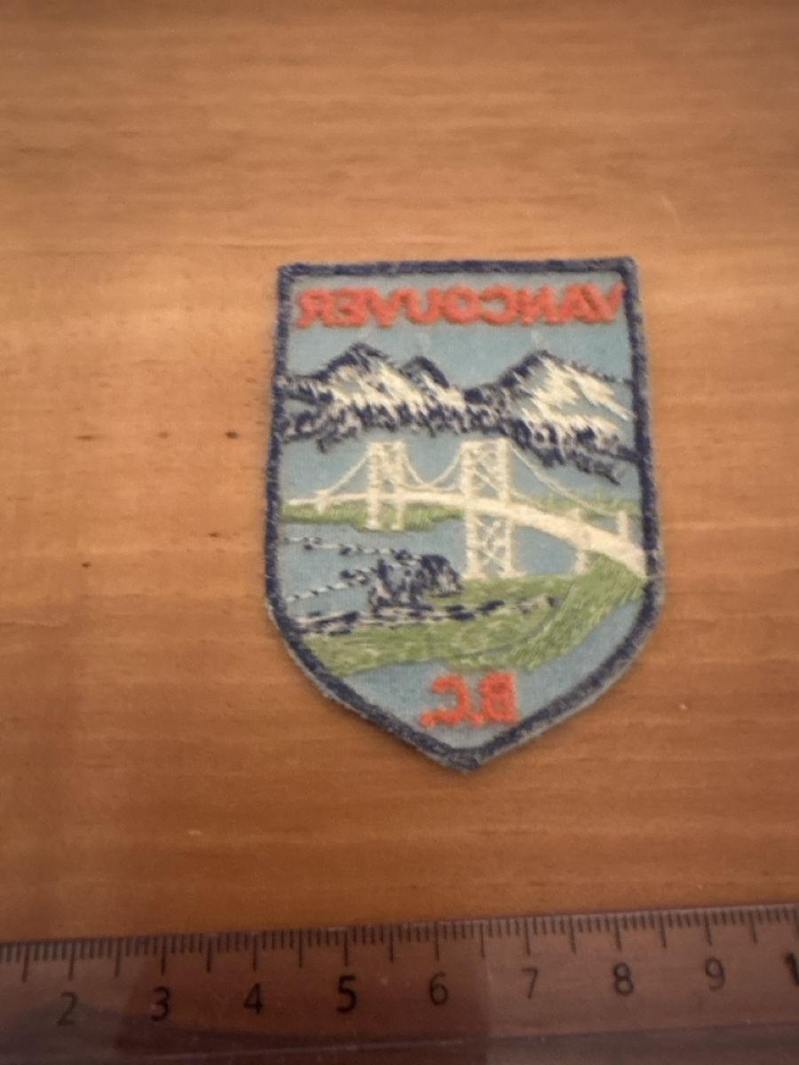 Insignes: Aufnäher Vancouver B.C. Brosche Badge Quebec Patch – D'occasion à st.gallen par Garagen_Verkauf 1