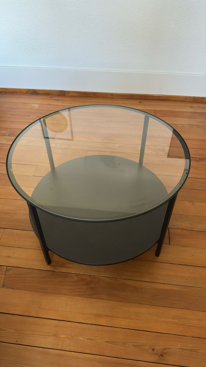 Ikea Tische: IKEA VITTSJÖ coffee table – Good condition – Gebraucht aus Bern von seb_c2k5 2