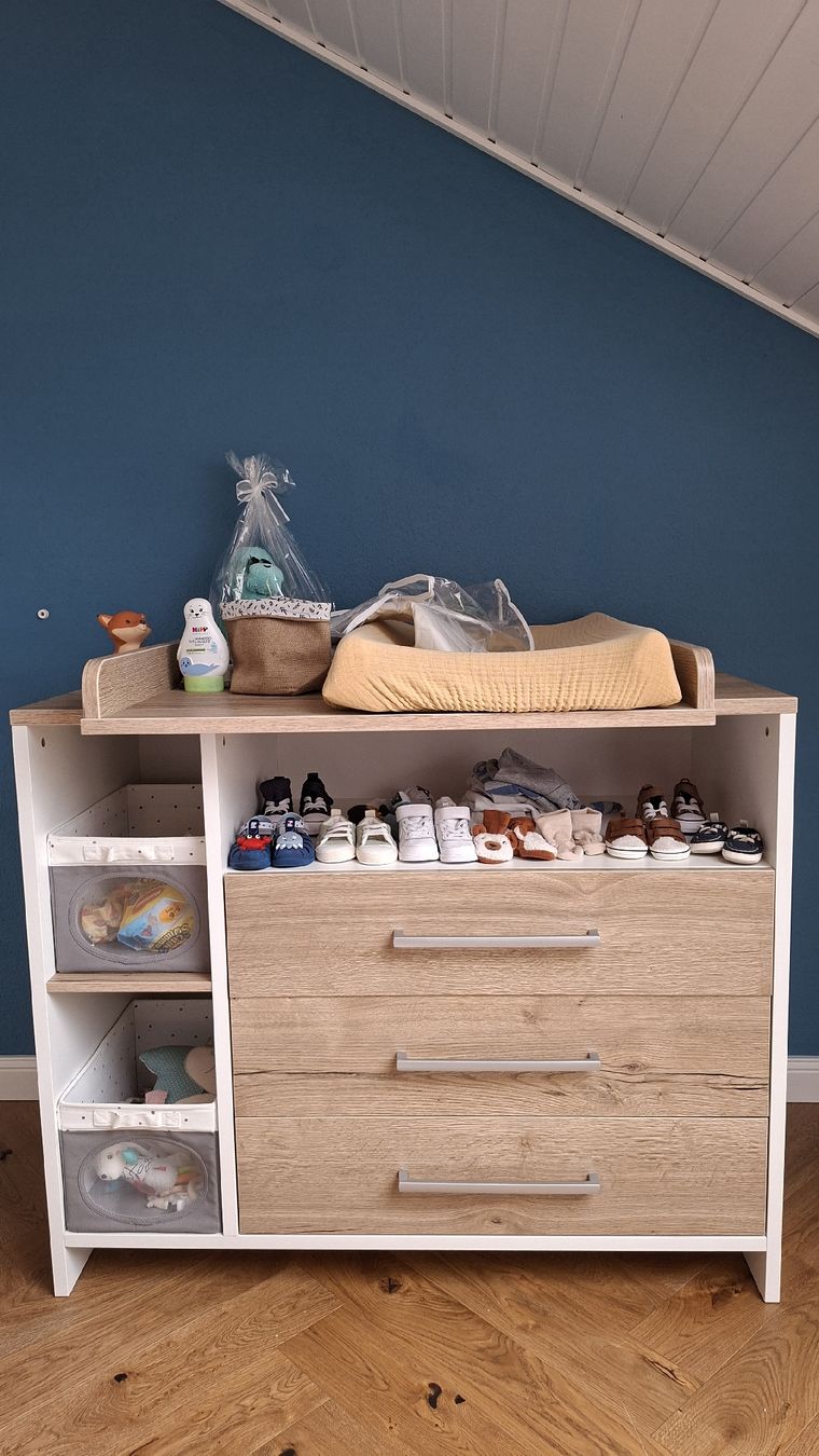 Cassettiere: Commode / Table à langer – Usato da Moutier venduto da Jhoffmeyer