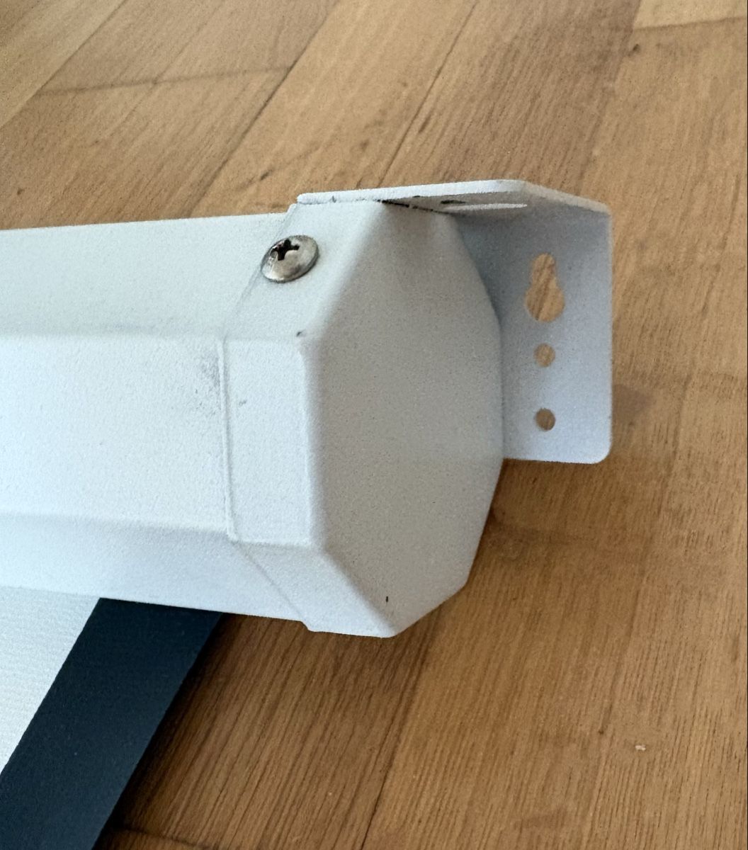 Home Cinema: Beamer Leinwand – Usato da Sisseln AG venduto da Chalcedon27 2