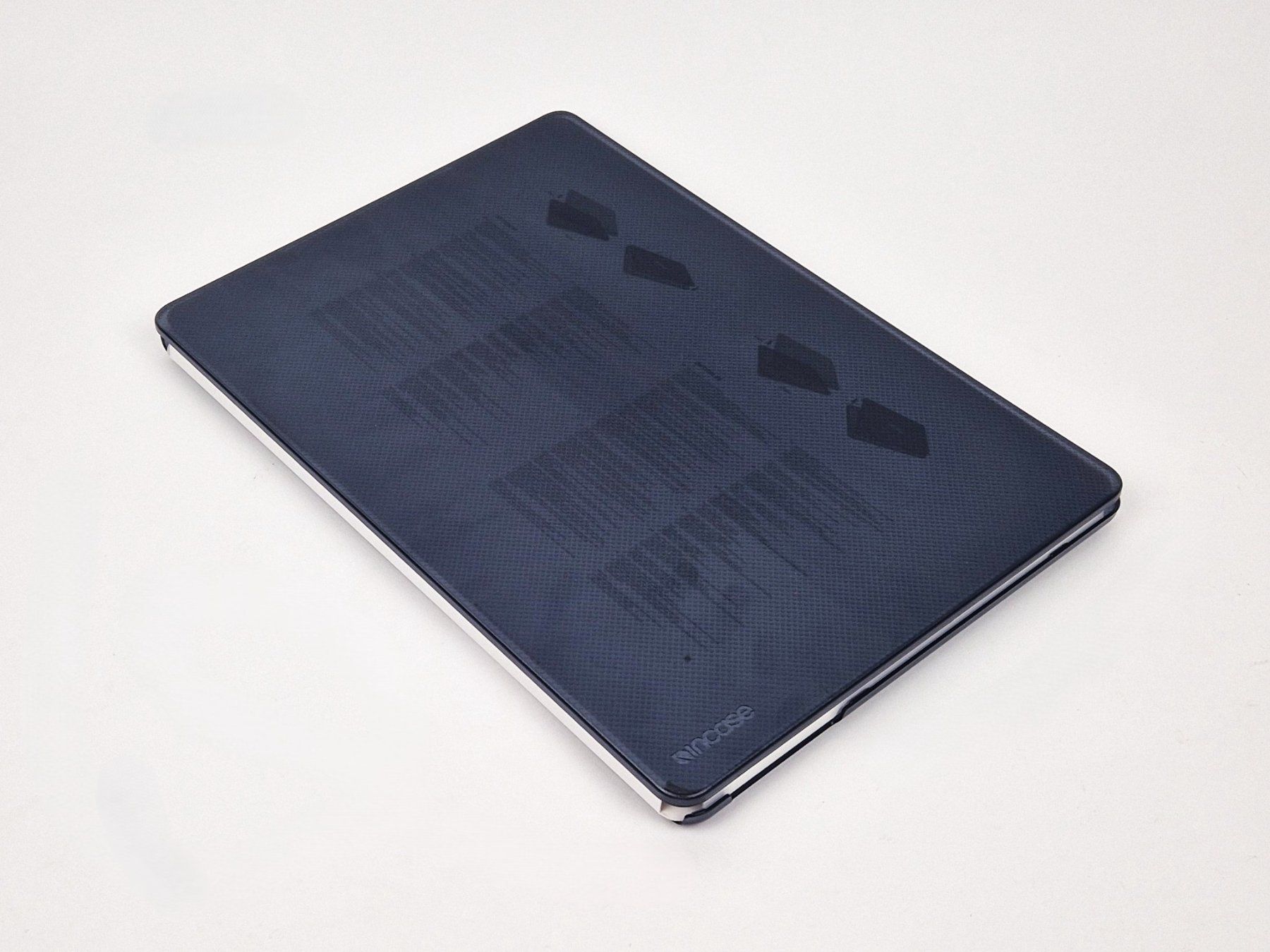 Apple Coques & Sacs: Hardshell cover for 15'' Macbook Air (M2 2023) – Neuf avec emballage d'origine à Basel par Restwert_Basel 4