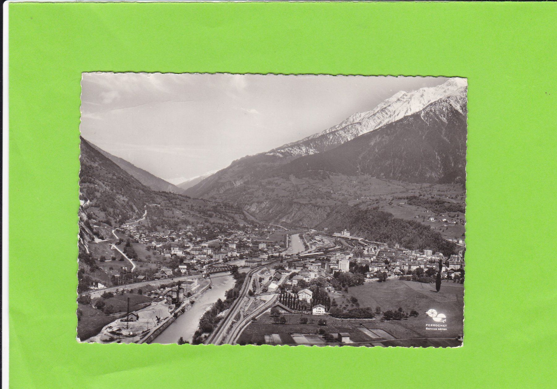 Cartoline postali: En avion au-dessus de....Brigue VS – Usato da St. Peterzell venduto da neckertal