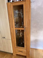 Vitrine aus Eichenholz mit Glastür gebraucht Zustand