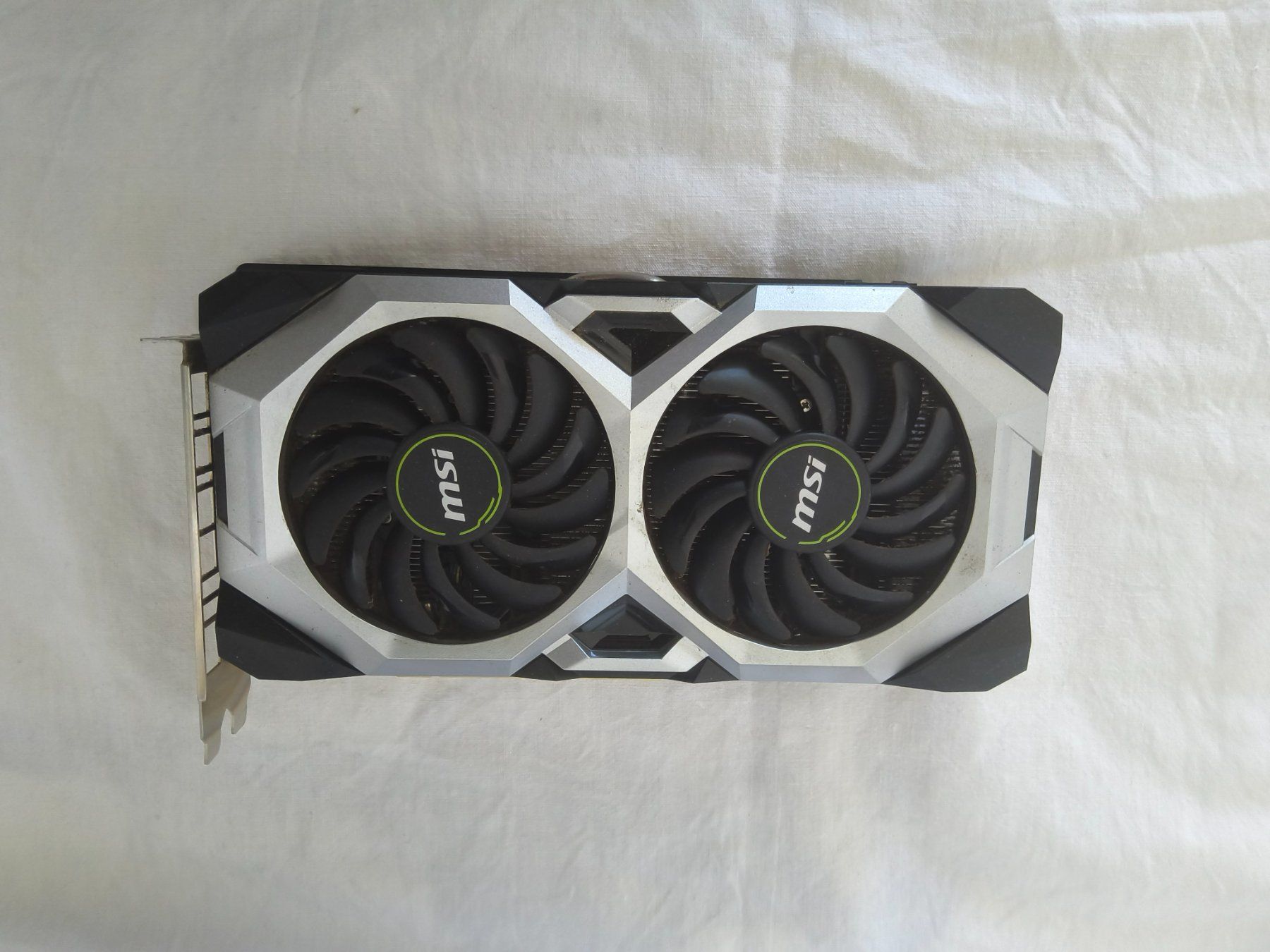 MSI Cartes graphiques: MSI GeForce RTX 2060 SUPER VENTUS GP OC – D'occasion à Lausanne par ber_qk5j 1