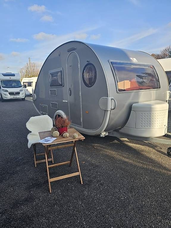 Camping Fahrzeuge: Wohnwagen Tabbert T@b 400 mit Vorzelt, Mover! – Gebraucht aus Recherswil von Caravan-EmmE 1