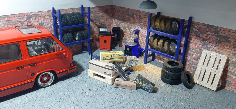 Kartons 1:18 für Diorama Tuninig VW Opel Porsche BMW usw. (Neuf (Voir ...